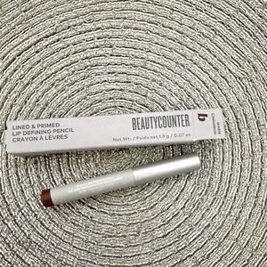 Beautycounter Lined & Primed Lip Defining Pencil Warm Cinnamon warm beige brown